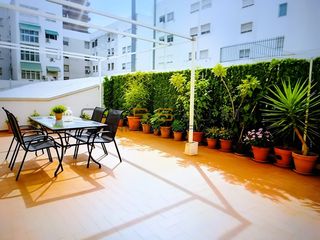 Flat in Carrer de sant marià 97. Piso reformado en el centro de viladecans: 129m², suite, terraza