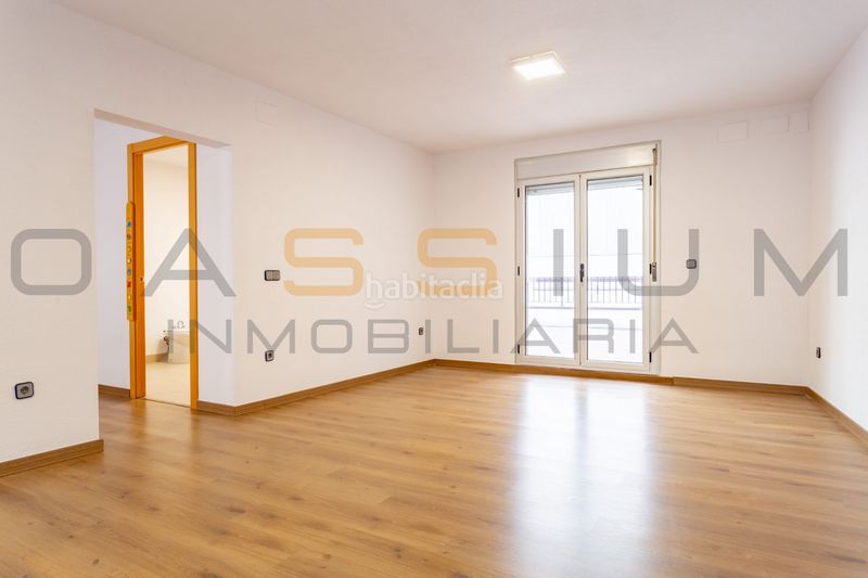 Foto ed087dcf-85c3-466b-a38e-27f67156fb97. Casa amb calefacció aparcament a Ponent Reus