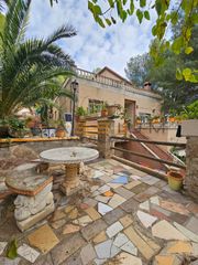 Haus  Carrer santa oliva. Casa / chalet independiente en venta en calle santa oliva 11, be