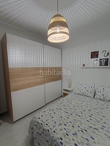 Foto c03a5302-beec-4775-a575-df7abf0e0e76. Miete etagenwohnung in El Torrejón - El Cerezo Sevilla