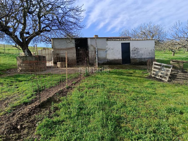 Foto 285d0946-e68f-460f-ba5b-e7037233850e. Terreny residencial a Monesterio