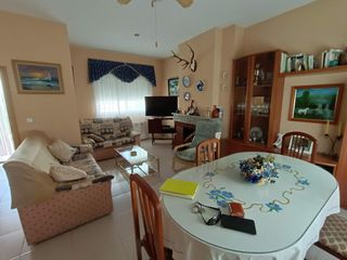Zweistöckige Wohnung in Monesterio. Duplex  monesterio cerro de la fuente