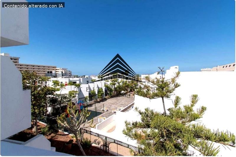 Foto b526dfd1-3481-4bc7-ac63-d6da50ec41d3. Appartamento con parcheggio in Playa de las Américas Arona
