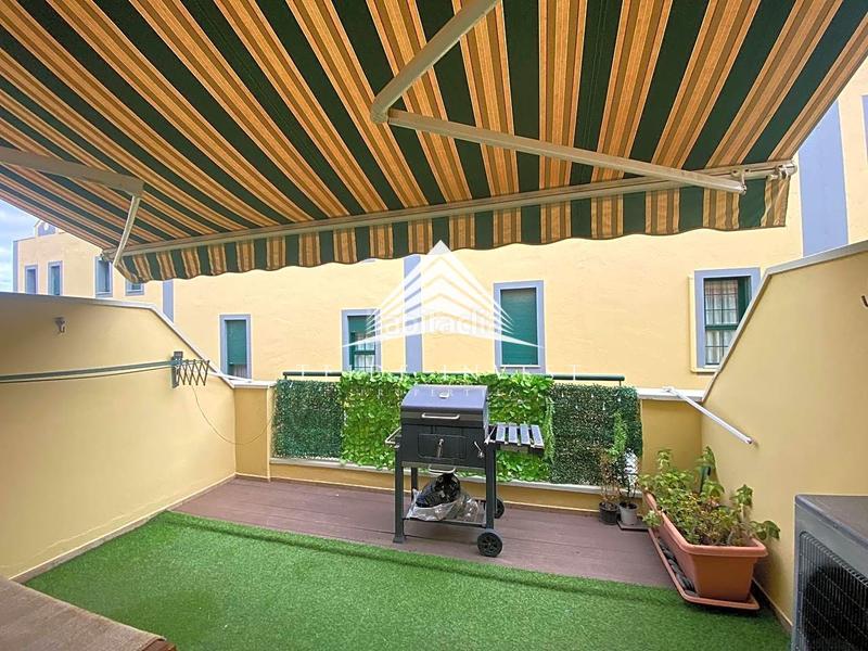 Foto d8419929-8719-4079-9b30-720b6424449e. Maison avec parking piscine dans Llano del Camello San Miguel de Abona