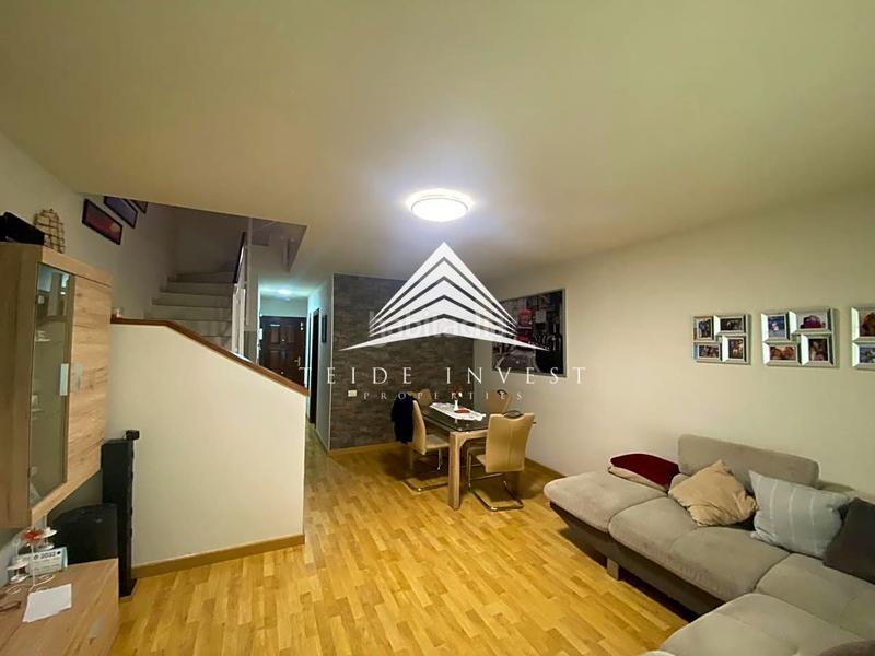 Foto f8cbaee7-fcae-4b63-b7d3-fb9dd3055fd1. Maison avec parking piscine dans Llano del Camello San Miguel de Abona