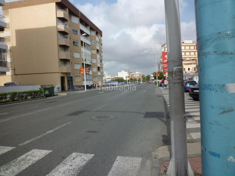 Foto a1a1b6aa-2b17-44e6-a2fa-4eddf4bf94fe. Piso en avenida doctor gregorio marañón 14 piso en calle del huerto, 500 metros playa acequión en Torrevieja