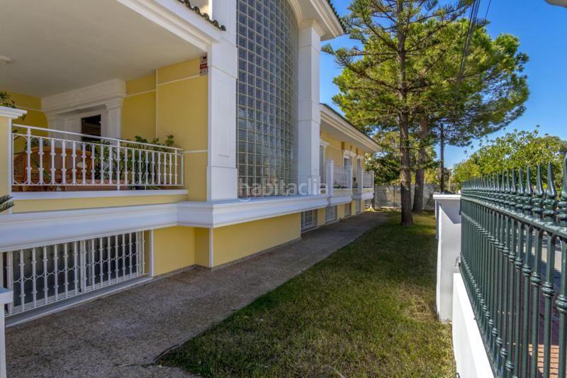 Foto d330d99e-a662-4e9f-8886-257bcc27a45d. Chalet en avenida miguel de unamuno 17 chalet de lujo en torreta florida en Torrevieja