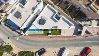 Chalet en Urb lomas del m 26. Chalet en la mata torrevieja