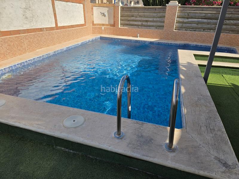 Foto 2ecf8a57-ede1-4531-80a8-aa6e0b65b9a8. Chalet en calle del morral 218 chalet adosado en playa flamenca, costa en Orihuela