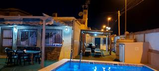 Casa adossada a Calle del morral 21. Chalet adosado en playa flamenca, orihuela costa