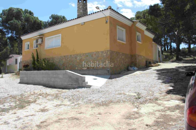 Foto a624dfea-0ba6-41ba-9f17-368a76ccb084. Chalet in carretera pinoso 21 in Fortuna