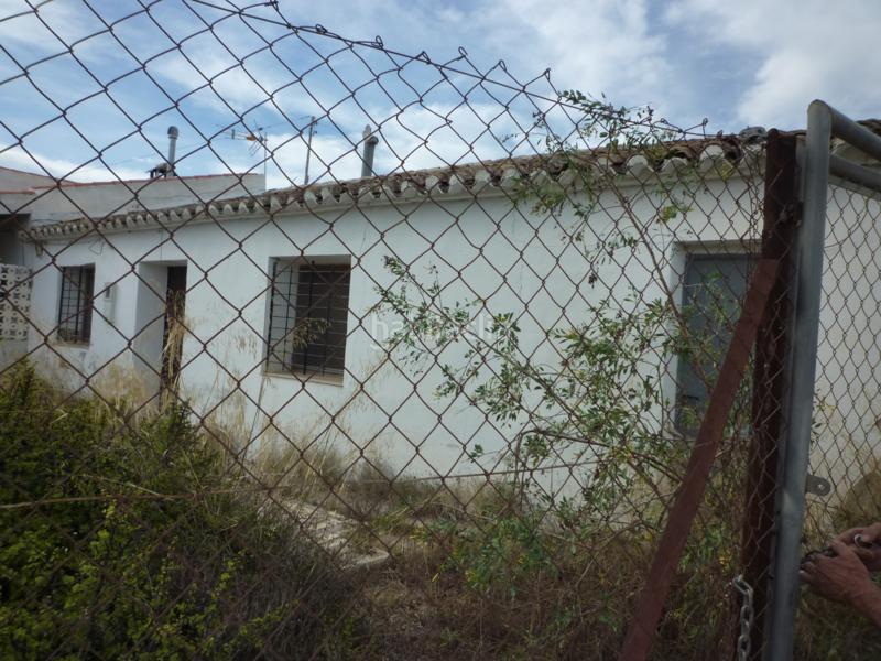 Foto df227493-92a2-48e6-a745-5825350a77b1. Finca rústica en cv-925 24 en Desamparados - Hurchillo - Torremendo Orihuela