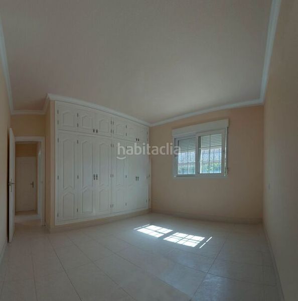 Foto 9a3d6fb0-a6e8-476e-9263-4cd23ec69c43. Chalet en urbanización Veneziola golf 125 chalet en la manga, murcia, con puerto de atraque en Manga del Mar Menor (La)