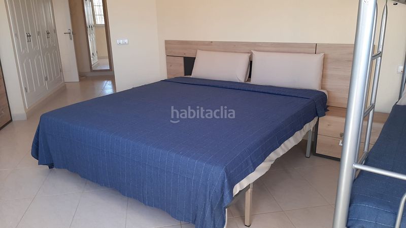 Foto da2e3d6d-d5ed-4f89-a776-56acc6f536d8. Chalet en urbanización Veneziola golf 125 chalet en la manga, murcia, con puerto de atraque en Manga del Mar Menor (La)