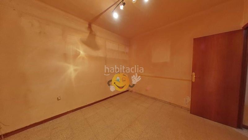Foto 529b3044-18d1-435d-88c2-4b95807c3ddb. Piso  , girona en Portbou