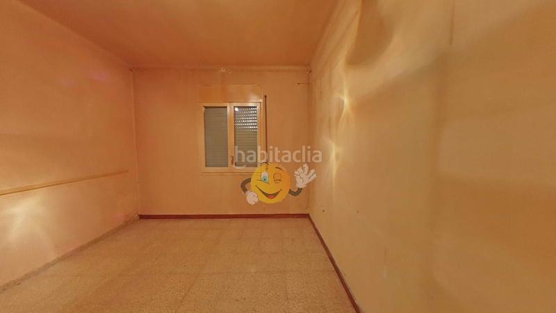 Foto dcc754be-d911-47ce-9e36-1fd947627217. Piso  , girona en Portbou