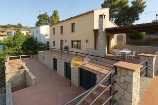 Chalet  Bosc dels palillos. Casa independiente privada