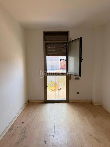 Foto 16cfeddb-853a-4e43-b3e8-cca62891eb8f. Piso  economico con prquing y trastero. en Santa Coloma de Farners