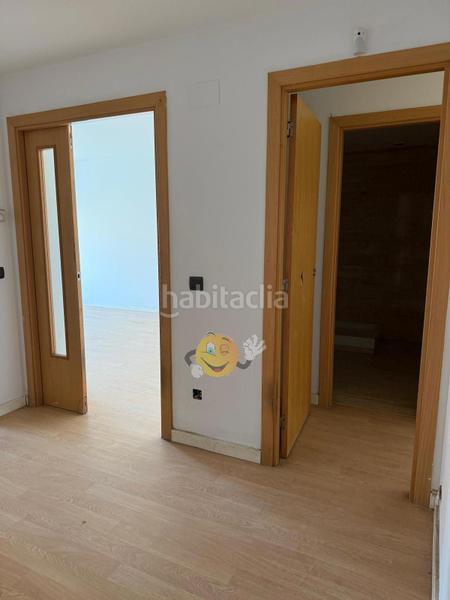 Foto e2b8858b-6a41-498c-b7b7-5d4375686810. Piso  economico con prquing y trastero. en Santa Coloma de Farners
