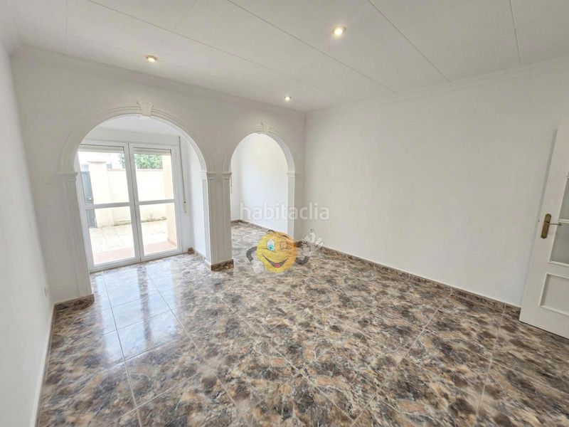 Foto 60bf5feb-0ac1-4122-a737-ba36b05c03e3. Pis a Estruch-Eixample Prat de Llobregat (El)