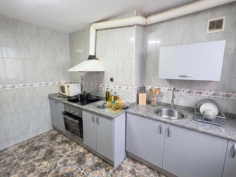 Foto e4840335-d23a-4fb7-a924-270ef5dd0276. Pis a Estruch-Eixample Prat de Llobregat (El)