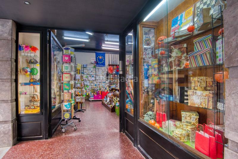 Foto f5eafffa-b33a-4a96-9107-a7b54b109ab8. Locale commerciale in de la rutlla 25 in Eixample Sant Feliu de Guíxols