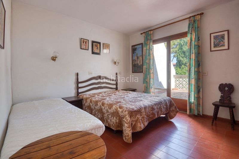 Foto bca56dbe-d0fa-4218-81a1-07c63b9ff41b. Semi detached house in camp rabassa 28 in Riells Escala (L´)