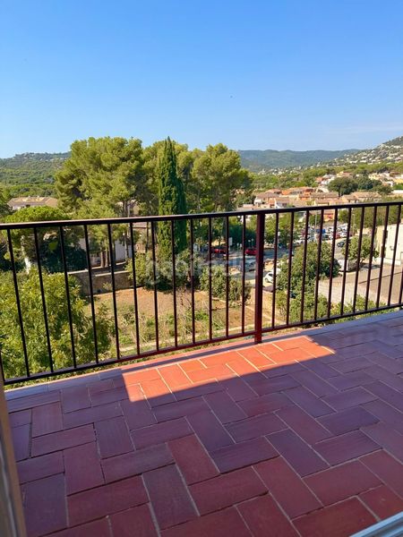 Foto 7d7b3ded-d44d-467f-aa47-e30497e75835. Apartament amb calefacció a Poble Calonge