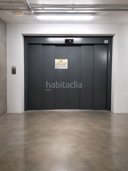 Foto f8742805-f12f-495c-ac30-9b3b2b44a6cd. Aparcament cotxe a Tueda Sant Feliu de Guíxols