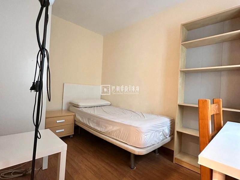 Foto 1c78f1bd-bef4-4231-b0c4-c3c305355d99. Location appartement dans puente colgante 11 dans Plaza de Toros Valladolid