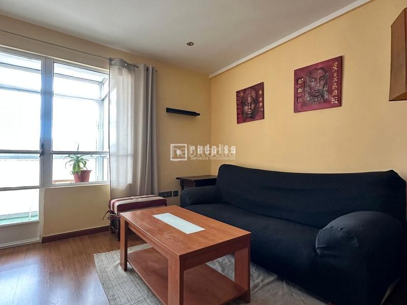 Foto 4798241b-83a0-449f-b8e0-33af2576643c. Rent flat in puente colgante 11 in Plaza de Toros Valladolid