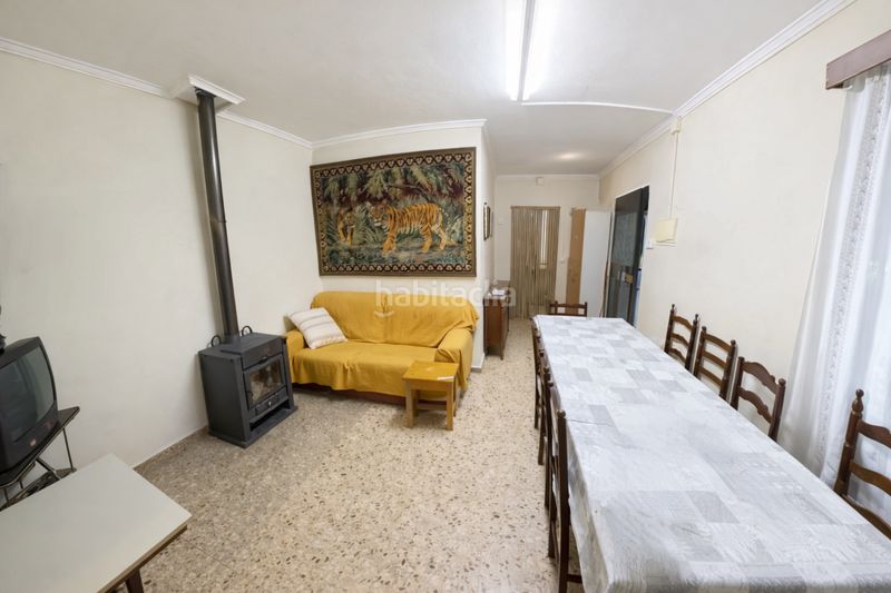 Foto c61aa95a-ad05-4246-98dc-dbb9313536b6. Casa amb piscina a Algímia de Alfara