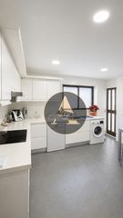 Pis a Centro puerto. Amplio piso con gran terraza de 55 m en el centro de puerto de s