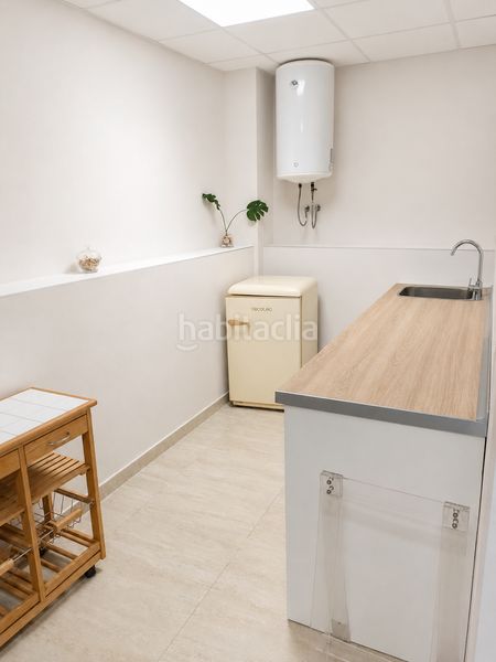 Foto 025d5e38-733e-4716-8888-ed7232deb4ab. Local comercial a Las Islas Sagunt