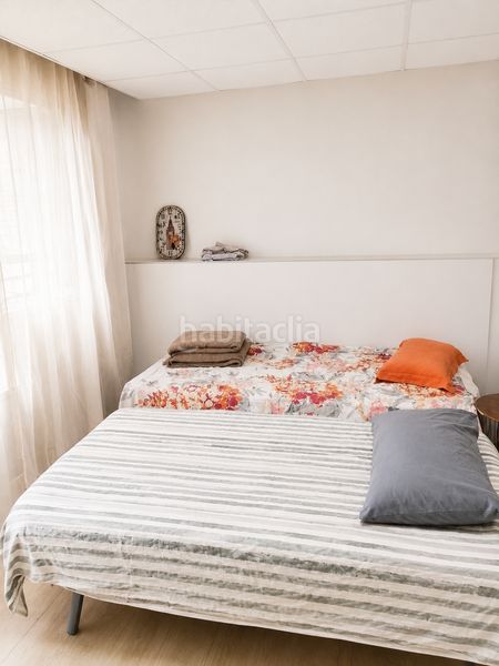 Foto b7b97a13-0266-4ad6-812a-7a97b1b2d234. Local comercial a Las Islas Sagunt