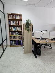 Rent Office space  Avenida república argentina. Oficina en alquiler en bormujos