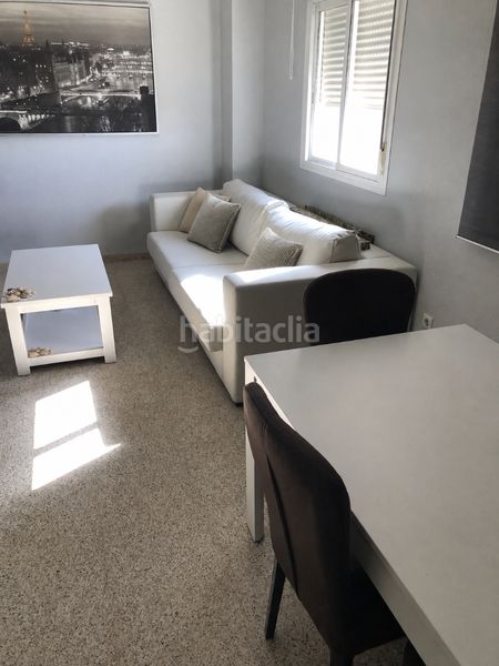Foto 0f02e39f-c572-4fe1-9e1d-63e308e638ad. Dúplex amb calefacció aparcament piscina a Palmete Sevilla