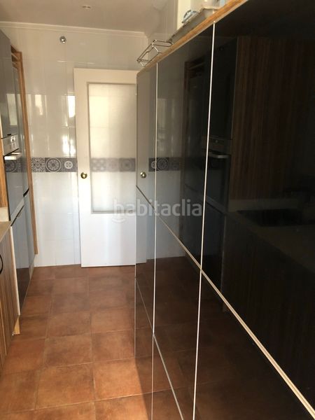 Foto 5de615a6-012f-444d-ad92-7f85756be3e4. Dúplex amb calefacció aparcament piscina a Palmete Sevilla