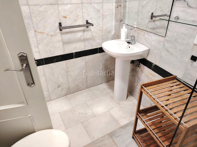 Foto 890186c4-d35c-4ab1-8acb-5d4ff89afd6a. Rent apartment in calle muro de los navarros 32 in Sevilla