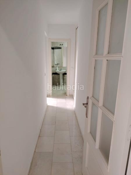 Foto f40ce5d2-540c-4cbe-8f32-4ed466a9f267. Rent apartment in calle muro de los navarros 32 in Sevilla