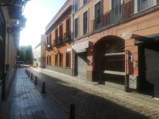 Lloguer Local Comercial  Calle lumbreras. Gran local cercano a alameda, sevilla centro