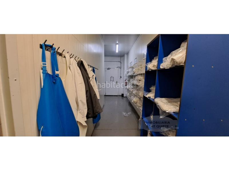 Foto 33c30b4a-acb9-4ddc-8cef-7ee2028fd11c. Rent industrial building in Can Casablanques Sant Quirze del Vallès