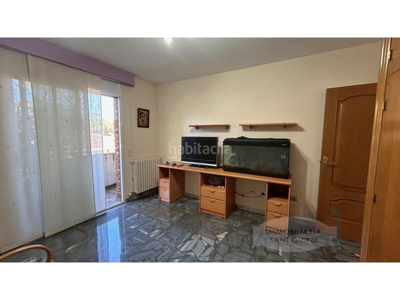 Foto 160ed816-2c56-4e93-8a85-81392dede34b. Haus mit parking in Can Parellada Terrassa