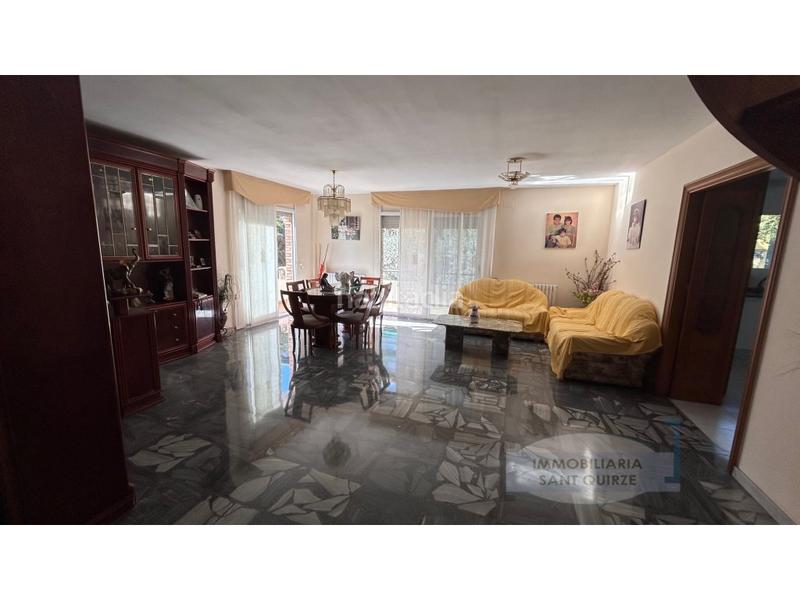 Foto a37559a4-fd20-4073-bee8-9735bc5f8eb1. Haus mit parking in Can Parellada Terrassa