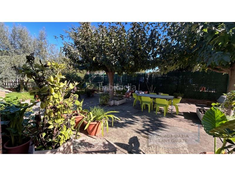 Foto f4fdf43d-207c-4934-99e3-c2455c5fcd5a. Haus mit parking in Can Parellada Terrassa