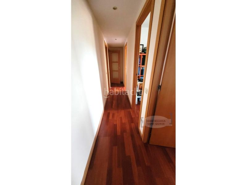 Foto d3699136-da2b-48d8-8bc2-b934eff21712. Appartement avec parking dans Centre Sant Quirze del Vallès