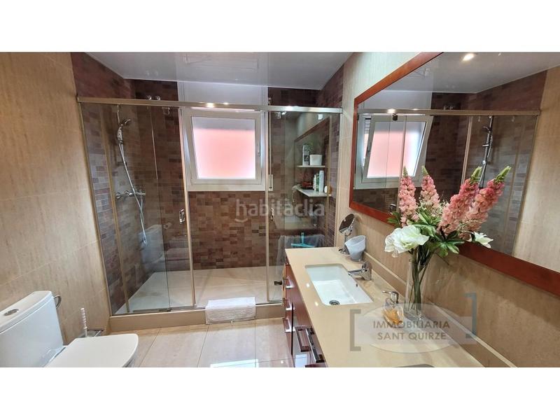 Foto 4ae9cd9b-b746-410b-a34a-bbc2f811089c. Casa con parcheggio in Centre Sant Quirze del Vallès