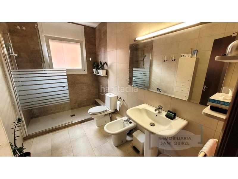 Foto 4ea37d83-2a0a-4361-92e2-d77c4fa056b2. Casa con parcheggio in Centre Sant Quirze del Vallès