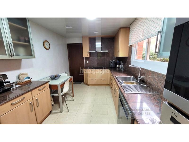 Foto 621c6acf-717f-4b72-b5b2-8786e967f862. Casa con parcheggio in Centre Sant Quirze del Vallès