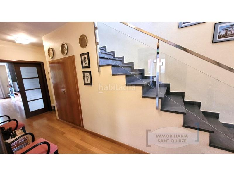 Foto b2e50c4e-ddd7-4e3d-b8ec-b7d302a86b22. Casa con parcheggio in Centre Sant Quirze del Vallès